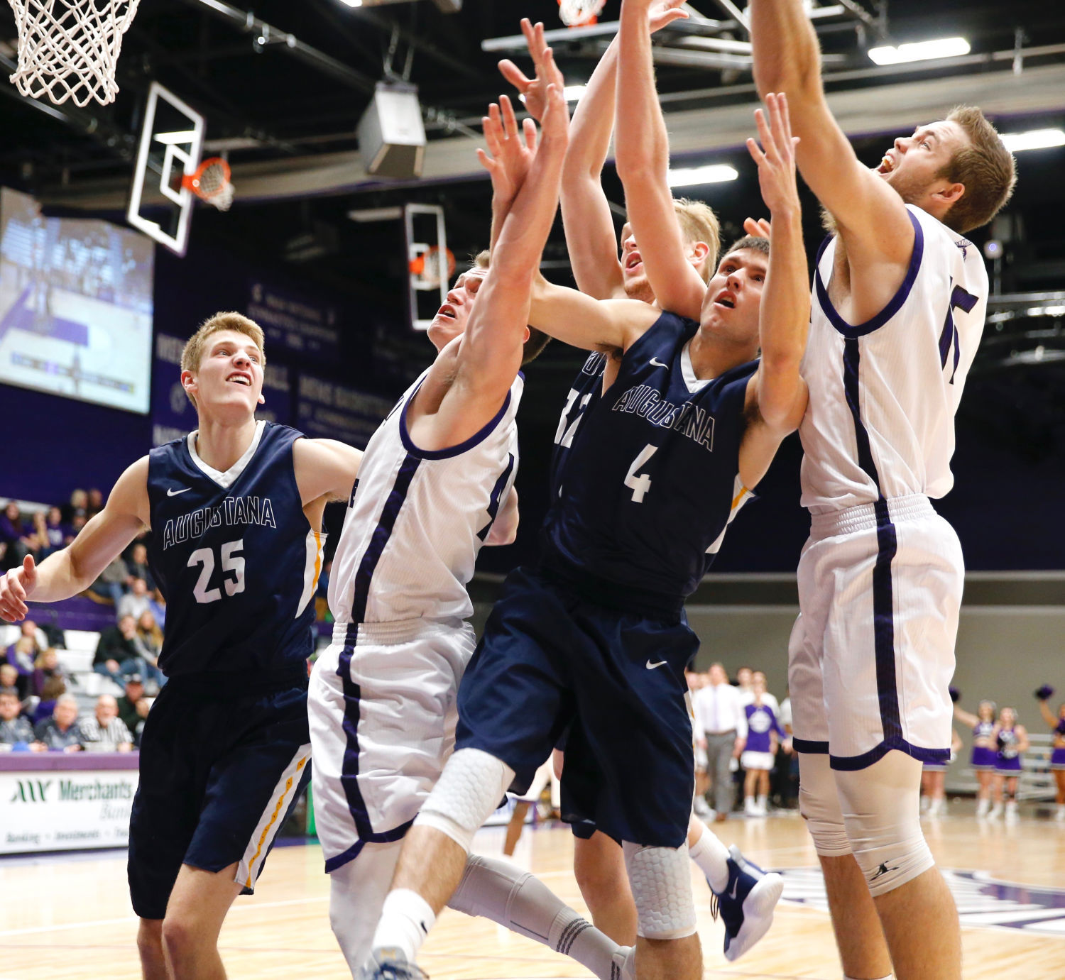 WSU MBB vs Augustana 15